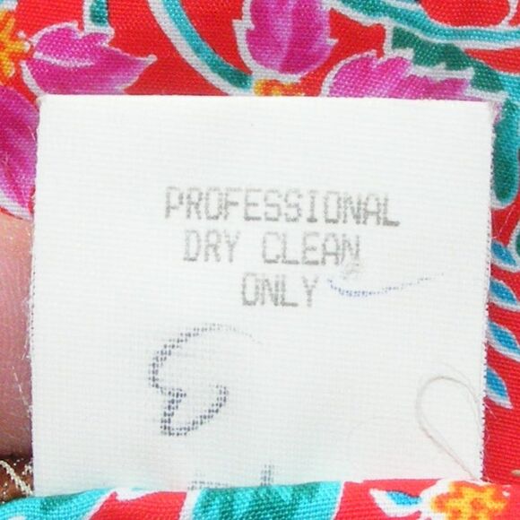 NORM THOMPSON Dress, Vintage 20, Red, Floral print, Matching Belt, Buttons - Picture 10 of 14